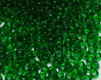 10g Transparent Grass Green TOHO Seed Beads - 8/0-7B