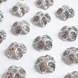 25pcs Cup Flower Bead Caps Antique Silver 11mm - K10399
