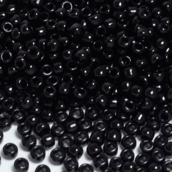 10g Opaque Jet Black TOHO Seed Beads 8//0-49