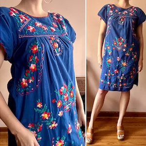 Vintage 70s Embroidered Mexican Caftan - Hippie Boho Floral Tunic Dress