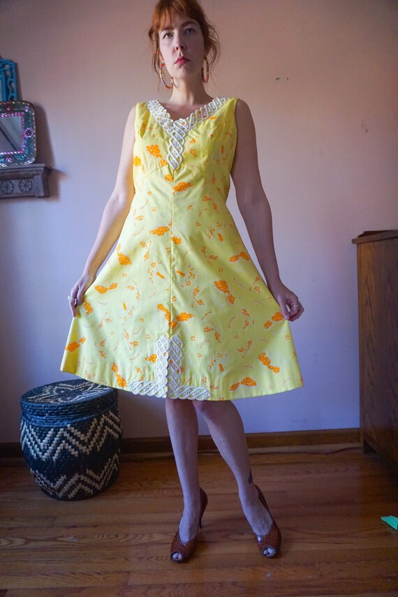 Vintage 60s Yellow Mushroom Dress Embroidered She… - image 6