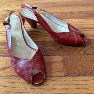 Vintage 50s Bruno Magli Red Peeptone Sling back Pumps Heels Shoes Pinup 5.5 B