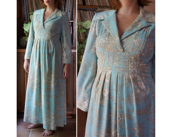 Vintage 70s Mint blue floral collared hippie boho