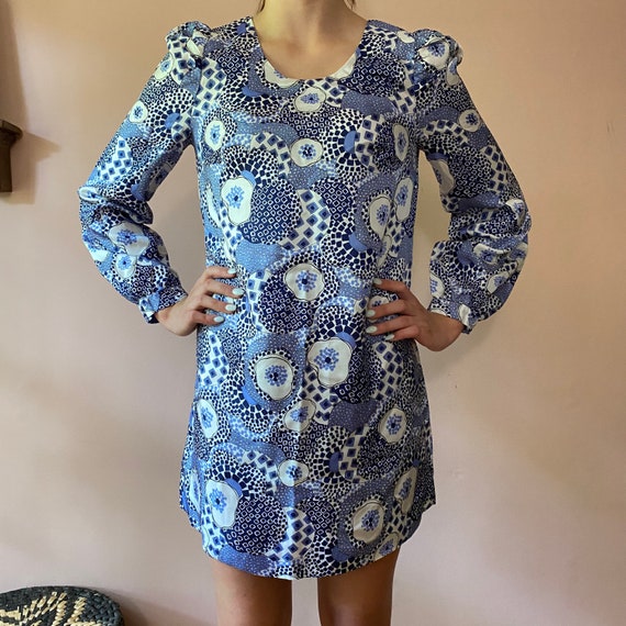 Vintage 60s psychedelic blue bishop sleeve mini d… - image 9