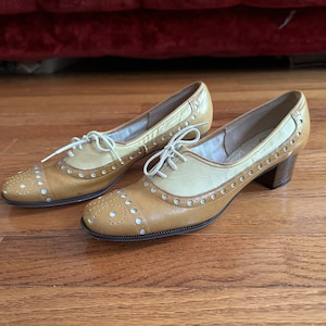 Vintage 60s 70s laceup block heels loafers oxfords colorblock mod 6 N mustard