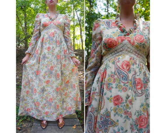 Vintage 70s Romantic Floral Prairie Peasant Dress… - image 1