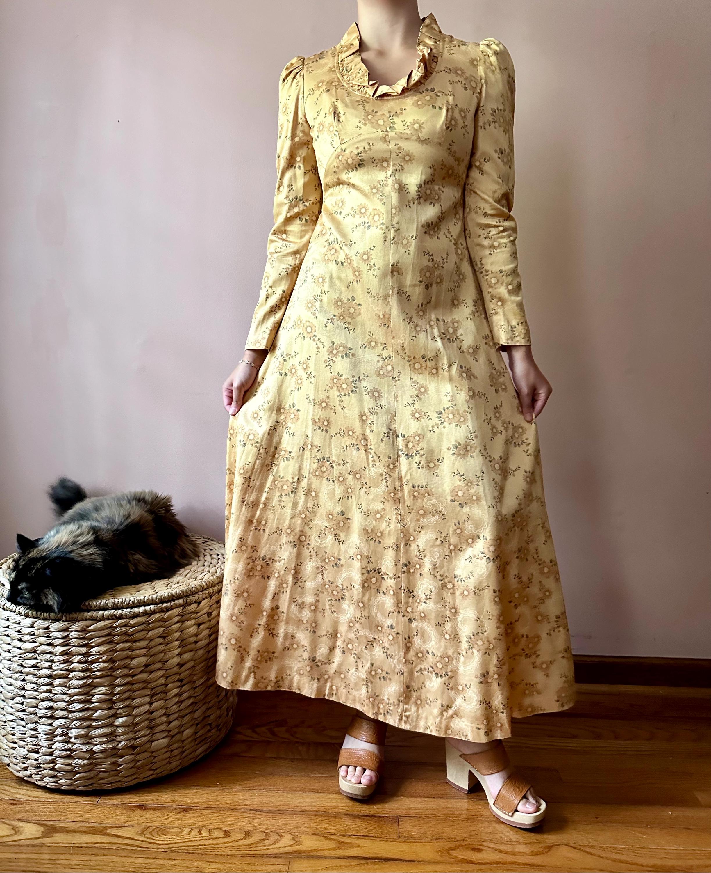 Vintage 70s Young Innocent Arpeja Tan Neutral Floral Ruffled Long ...
