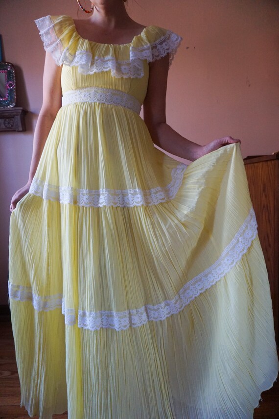 Vintage 70s Yellow Cotton Gauze Lace Boho Hippie … - image 8