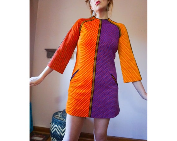 Vintage 60s Youth Guild colorful mod micro mini kn