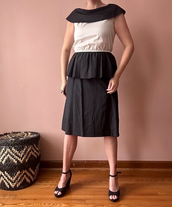 Vintage 80s Dress - Black White Peplum Sheath Dress - Classic Chic Career