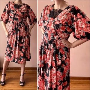 Vintage 60s Dress - Silk balloon sleeve pintucked Floral - Red Black Classic