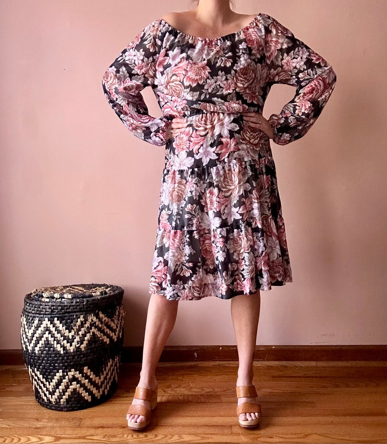 Vintage 70s Dress - Romantic off Shoulder Dark Moody Floral Boho Hippie ...