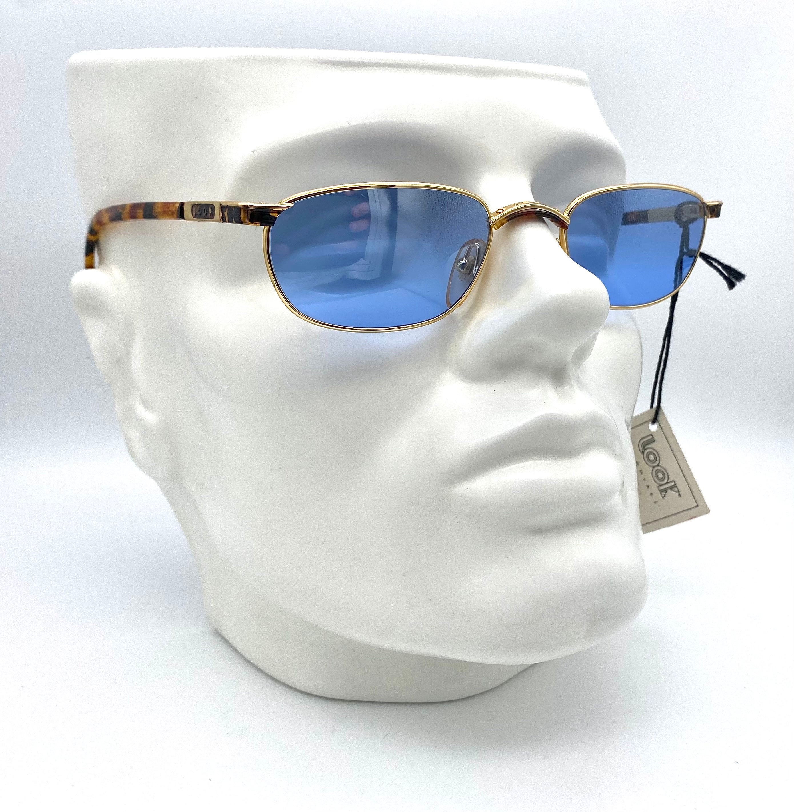 Buy United Colors of Benetton Round Sunglasses Blue For Men Online @ Best  Prices in India | Flipkart.com