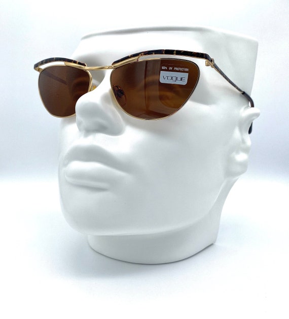 VOGUE mod. VO 3098 vintage Cateye Sunglasses Made 