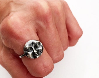 Moon Ring, Man in the Moon Ring, Moon Face Ring, Silver Moon Ring, Full Moon Ring, Sterling Moon Ring, Fine Silver Ring