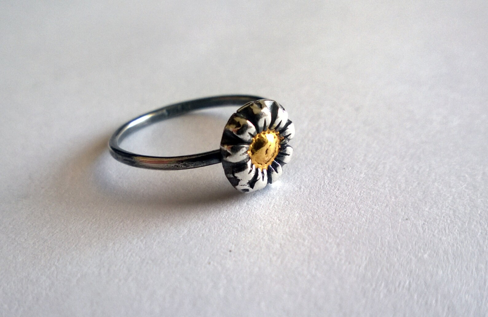 Garden - Adjustable Silver Daisy Ring