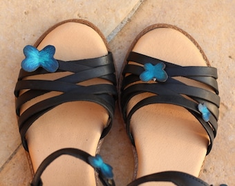unique leather strap sandals, strap sandals, black sandals, comfortable sandals, heeled sandals, low heel sandals