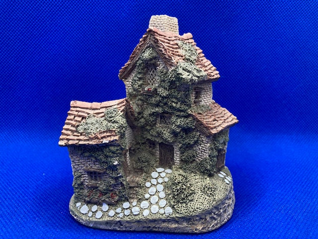 Vintage David Winter Cottages - Etsy