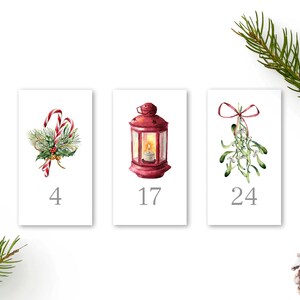 Könnte beinhalten: Drei rechteckige Karten mit Aquarellillustrationen für einen Weihnachtskalender. Die Karten zeigen eine Zuckerstange und Grünzeug, eine rote Laterne mit einer brennenden Kerze und Mistelzweige. Die Zahlen 4, 17 und 24 sind auf die Karten gedruckt.