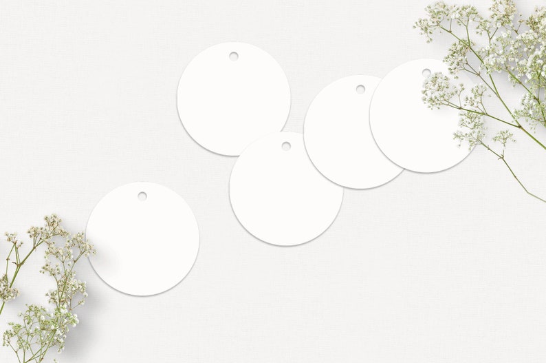 round sustainable gift tags in white, tags made of recycled kraft paper, 5 cm, circular paper tags image 1