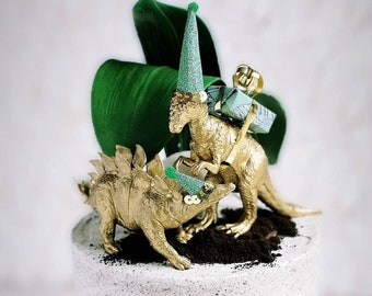 Dinosaur Cake Toppers: Party Hats, Personalized Flag