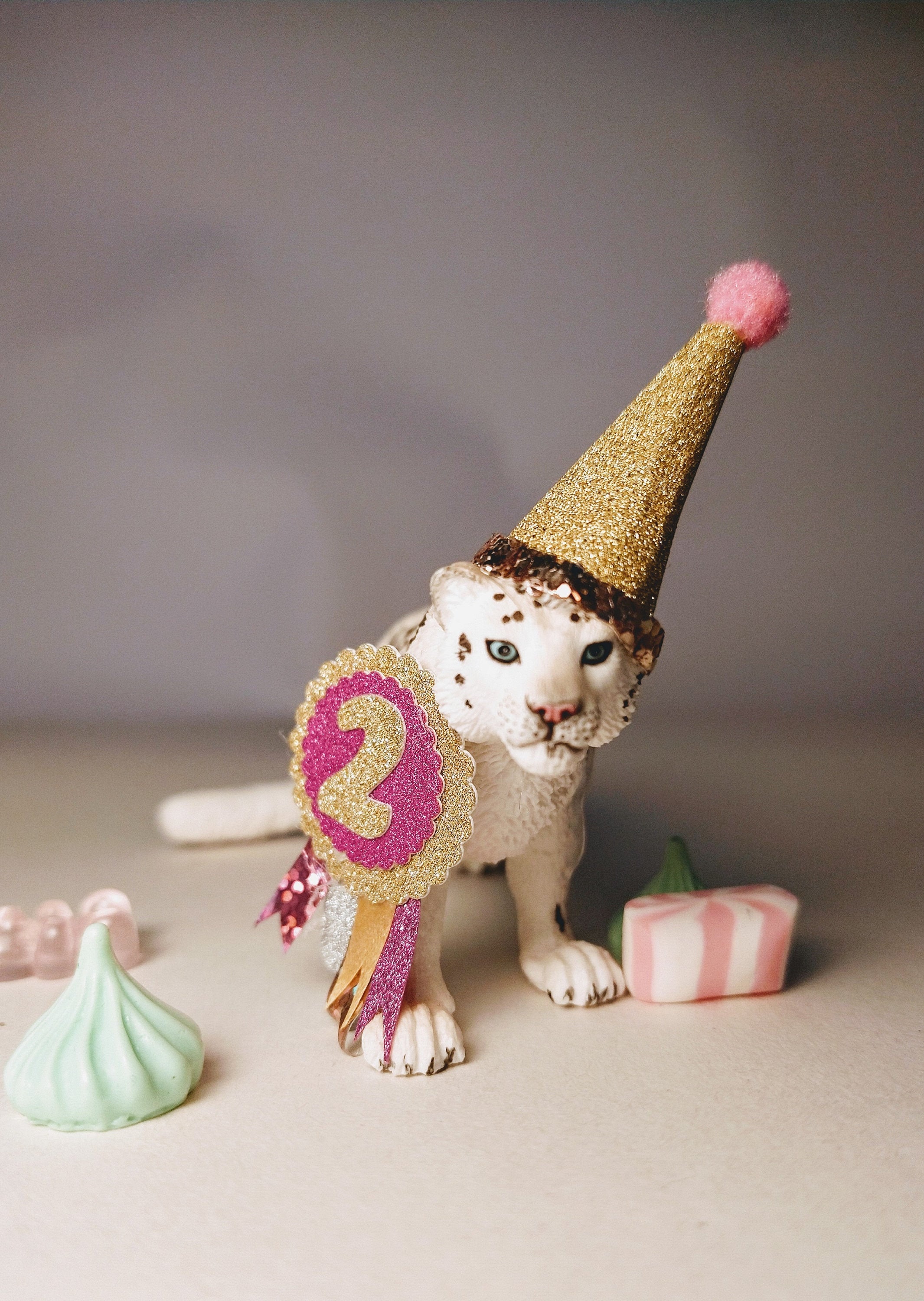 Snow Leopard by Schleich main image 1