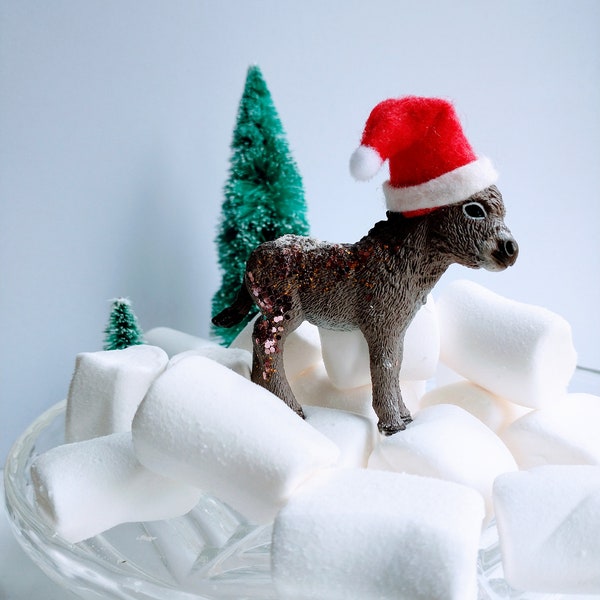 Schleich Christmas baby donkey, cake topper animal, choose your accessories and personalize the mini flag.