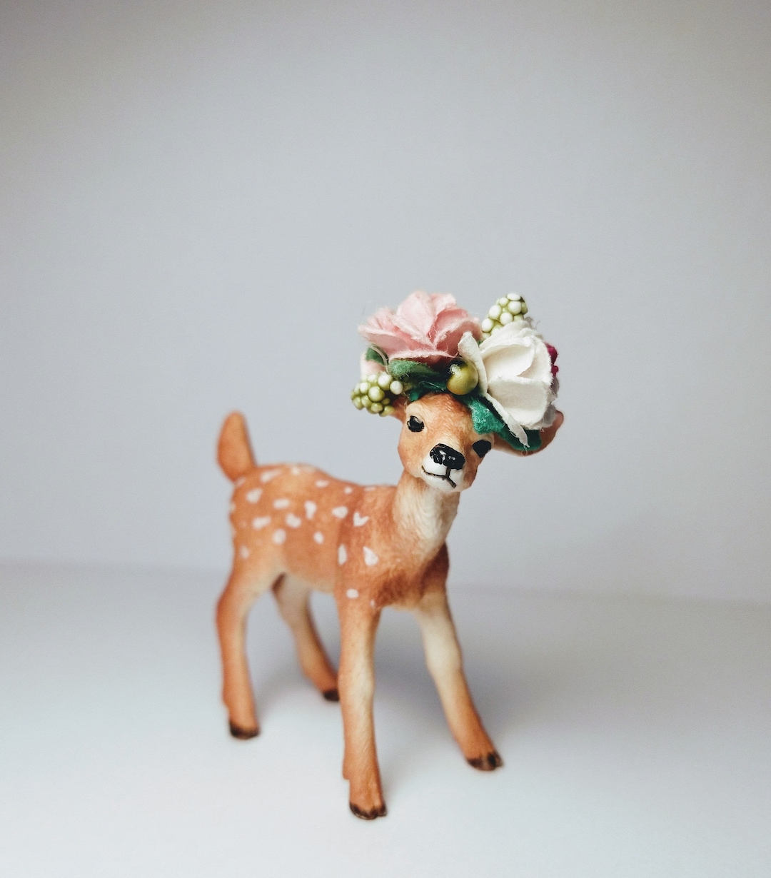 Schleich fawn animal cake topper, floral crown, birthday cake decoration.