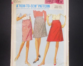 Vintage Simplicity 6647 ca 1966 Size 9 Waist 23 1/2