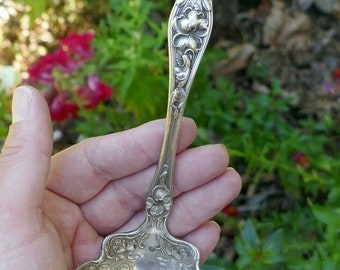 Wallace Violet 1904 Servers: Ladles,  Berry Spoon and Cake Server - Antique Servers ~ Sterling Silver