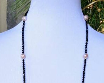 Extra lange parelketting ~ Denk aan Downton Abbey ~ Extra lange kristallen ketting ~ Extra lange ketting ~ Champagne parels