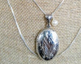 Large Beautifully Engraved Sterling Silver Locket ~ Think Downton Abbey