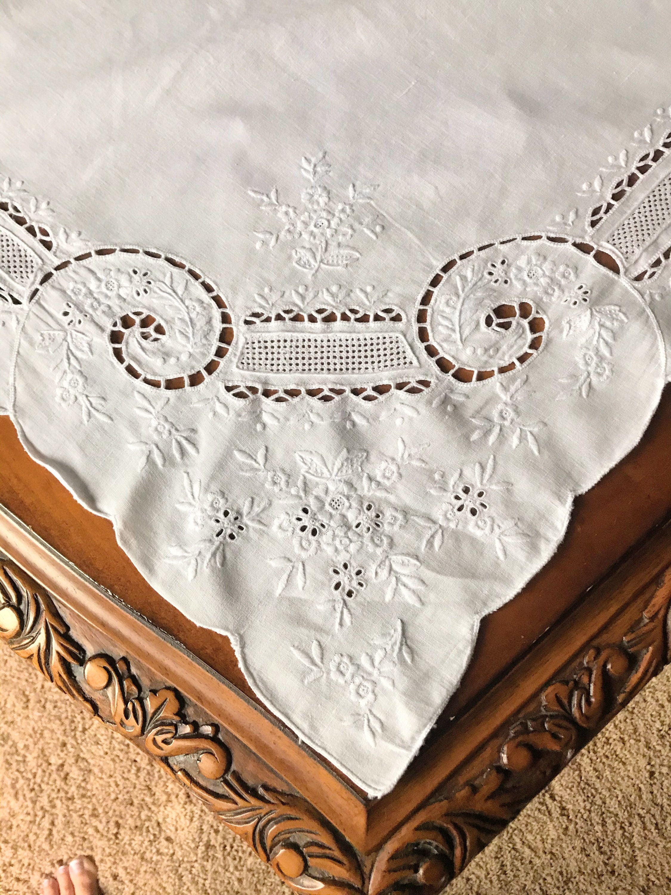 Antique Embroidered White Linen Tablecloth 45 Inches Point de Venise