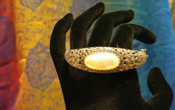 Sterling Silver Marcasite Mother of Pearl Bangle N