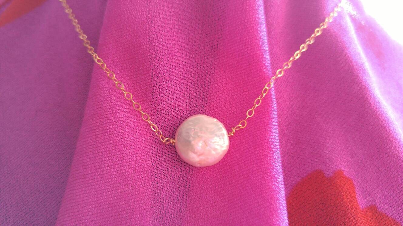Simple Classic AA Coin Pearl Necklace ~ Round Pearl Necklace on Coin14k ...