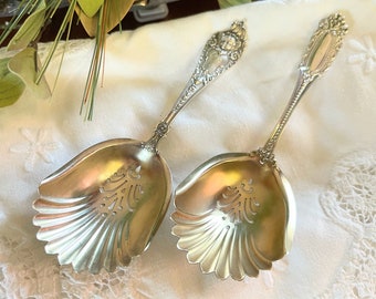 Dos palas Watson de plata de ley para bombones y galletas