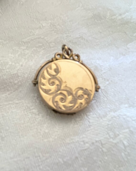 Signed Gold Filled Locket ~ SKM Vintage Locket ~ A