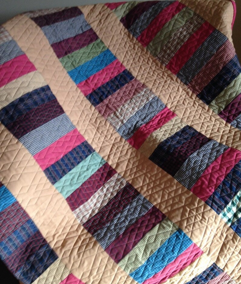 Modern design handcrafted quilt....The Clay quilt