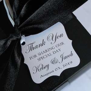 Etiquetas de agradecimento de casamento - Etiquetas de lembrancinhas de casamento personalizadas - Obrigado por compartilhar nossas etiquetas de lembranças elegantes para o dia especial - Conjunto de 50