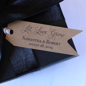 Let Love Grow Tags- Wedding Favor Thank You Tags -Personalized Wedding Favor Tags- Pennant Favor Tags -Succulent Favor Tags-Set of 24