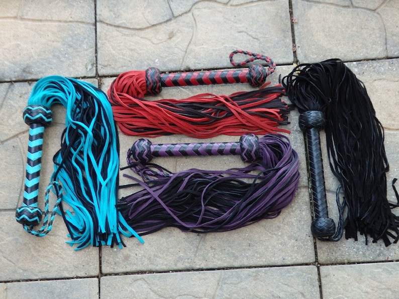 NEW Black Red Purple Turquoise Teal 70 Tail Leather Flogger Whip - GORGEOUS 