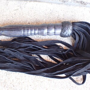 THUDDY Black Leather Flogger Cat Of 9 TAILS NEW Soft Leather Tails Falls Gray