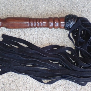 THUDDY Black Leather Flogger Cat Of 9 TAILS NEW Soft Leather Tails Falls Brown