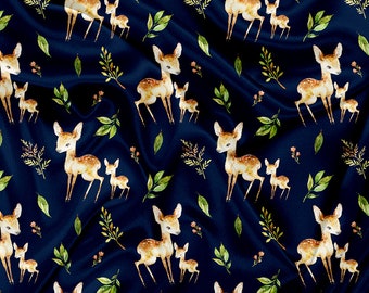 Peut inclure: Un motif sans couture représentant des illustrations à l'aquarelle de cerfs et de feuillage sur un fond bleu foncé. Les cerfs sont représentés dans différentes poses, certains debout et d'autres marchant. Le feuillage est un mélange de feuilles vertes et de branches.