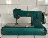 Child size Casige Germany British Zone Teal sewing machine hand crank Metal 1940 39 s collectible display