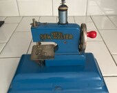 Child size KAY AN EE sewing machine Blue Chrome metal original 1920 39 s hand crank collectible display battery operated