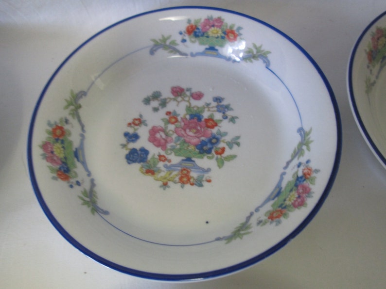 Beautiful Pope-Gosser China set of 6 Fruit Dessert Bowls Made in the USA Blue trim Floral pattern