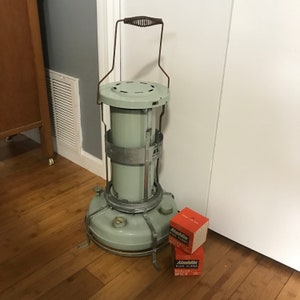 RESERVED RICARDO Aladdin Blue Flame Kerosene Heater With 2 - Etsy Finland
