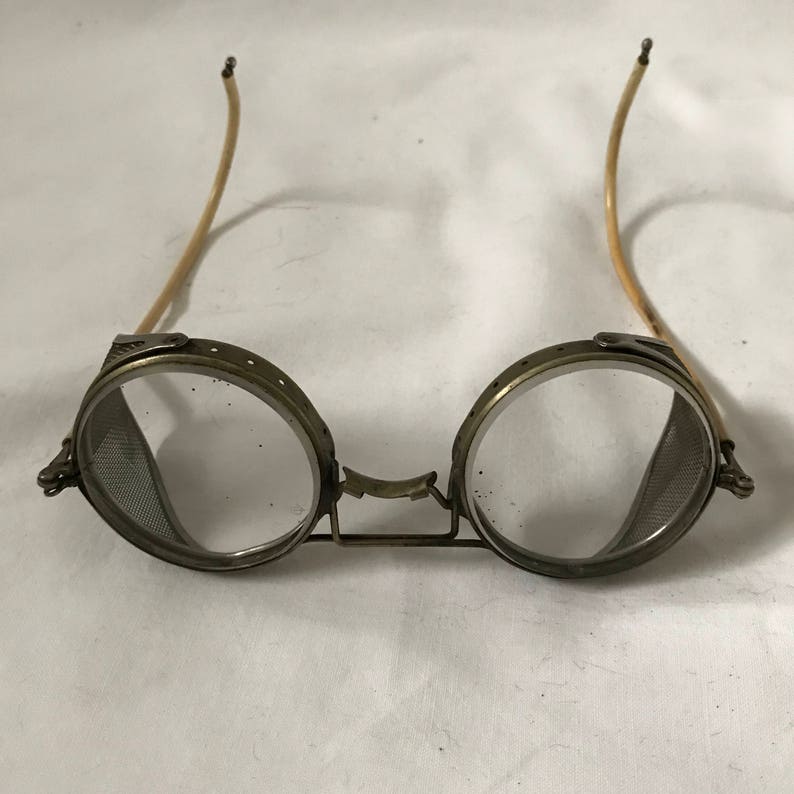 Vintage Collectible Military Aviator glasses with leather nose piece and mesh side guards Steampunk 1940's display militaria image 7