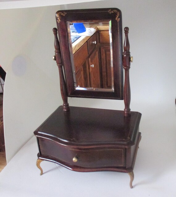 Beautiful Victorian Beveled Mirror Dresser Style … - image 2